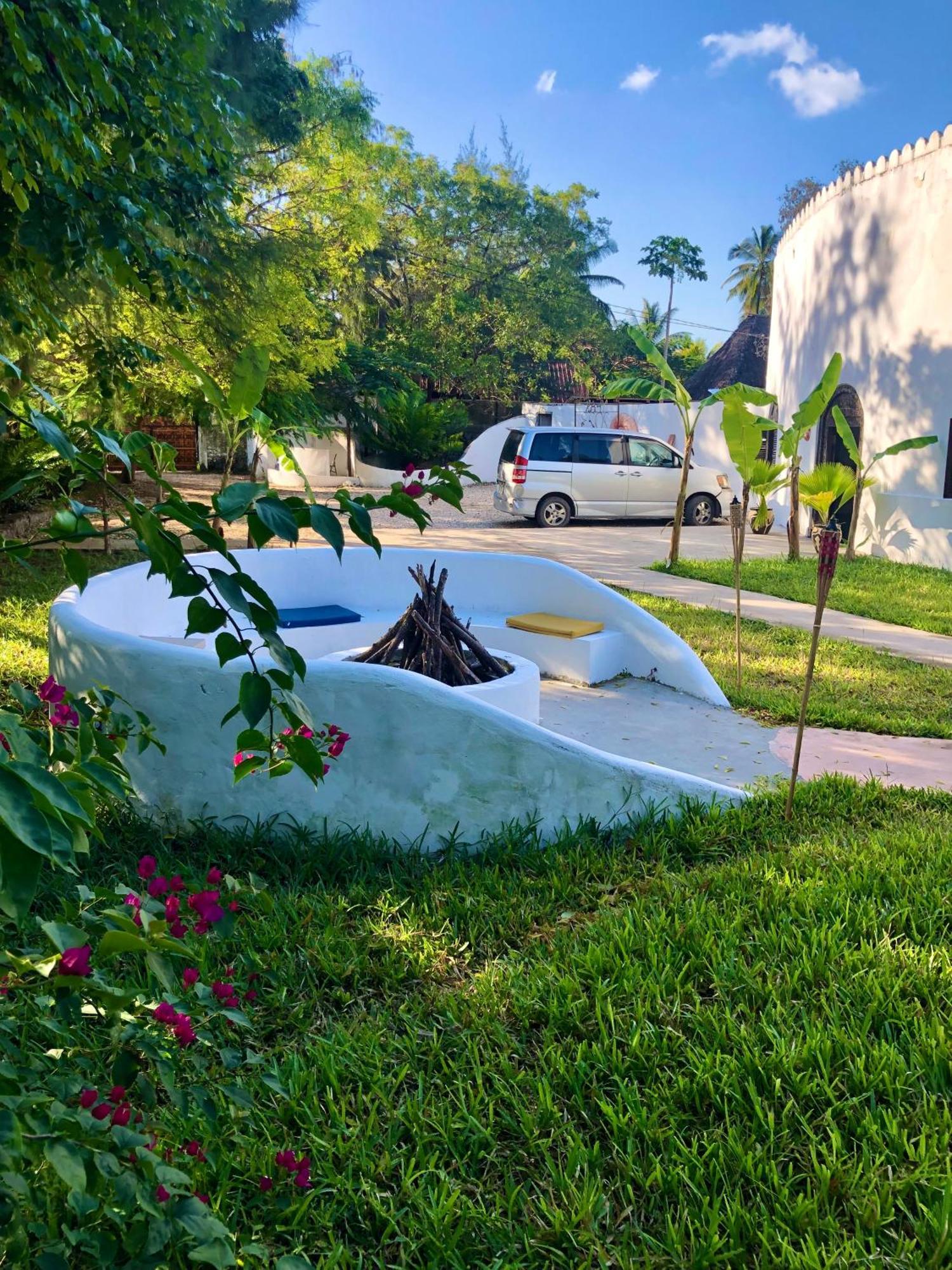 Avo Boutique Hotel Dikoni Екстериор снимка